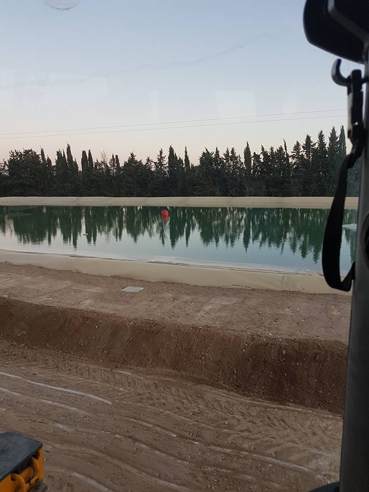 excavaciones extender tierras