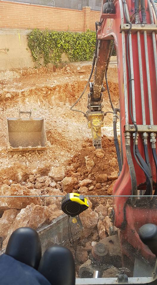 Excavación y el rebaje piscina Torredembarra