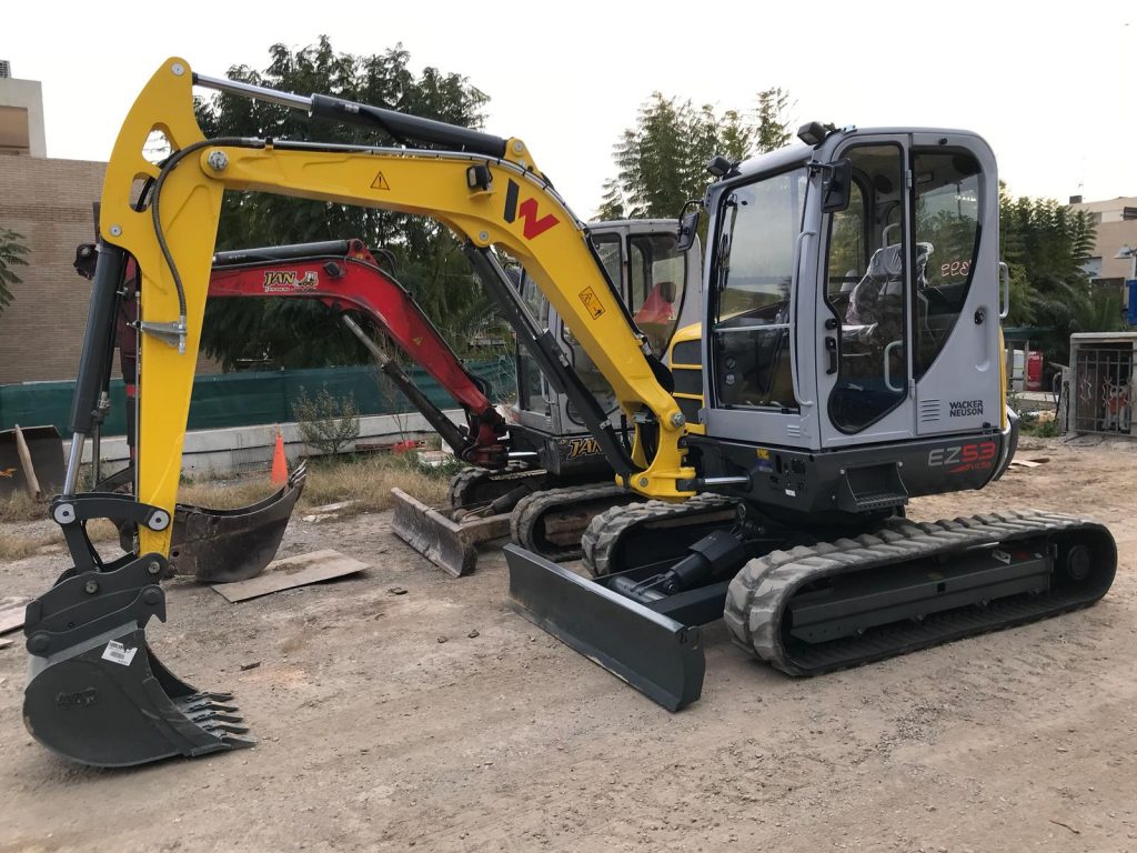 excavadora mini giratoria Wacker Neuson EZ53