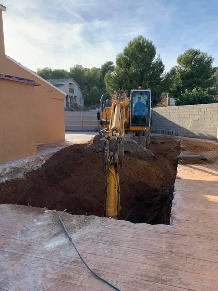 giratoria Liebherr 914
