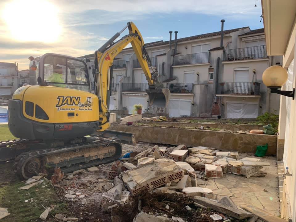 mini giratoria Wacker Neuson EZ53